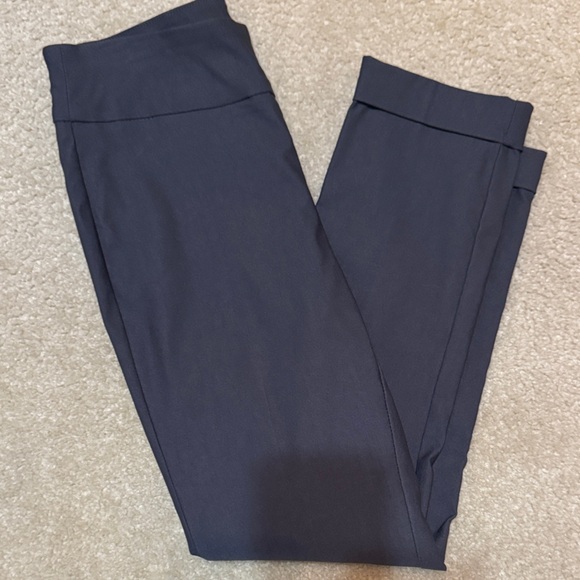 Tribal Dark Gray Cropped Pants - Picture 6 of 7